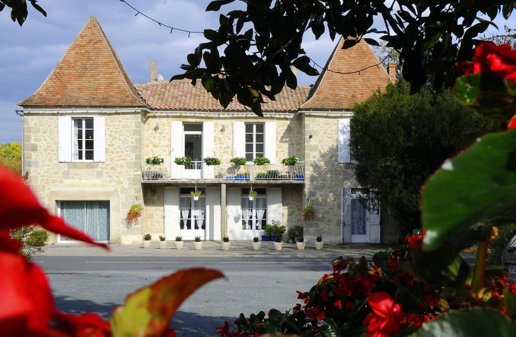 Bed and Breakfast Chez Madeleine Saint-Colomb-de-Lauzun Exterior foto